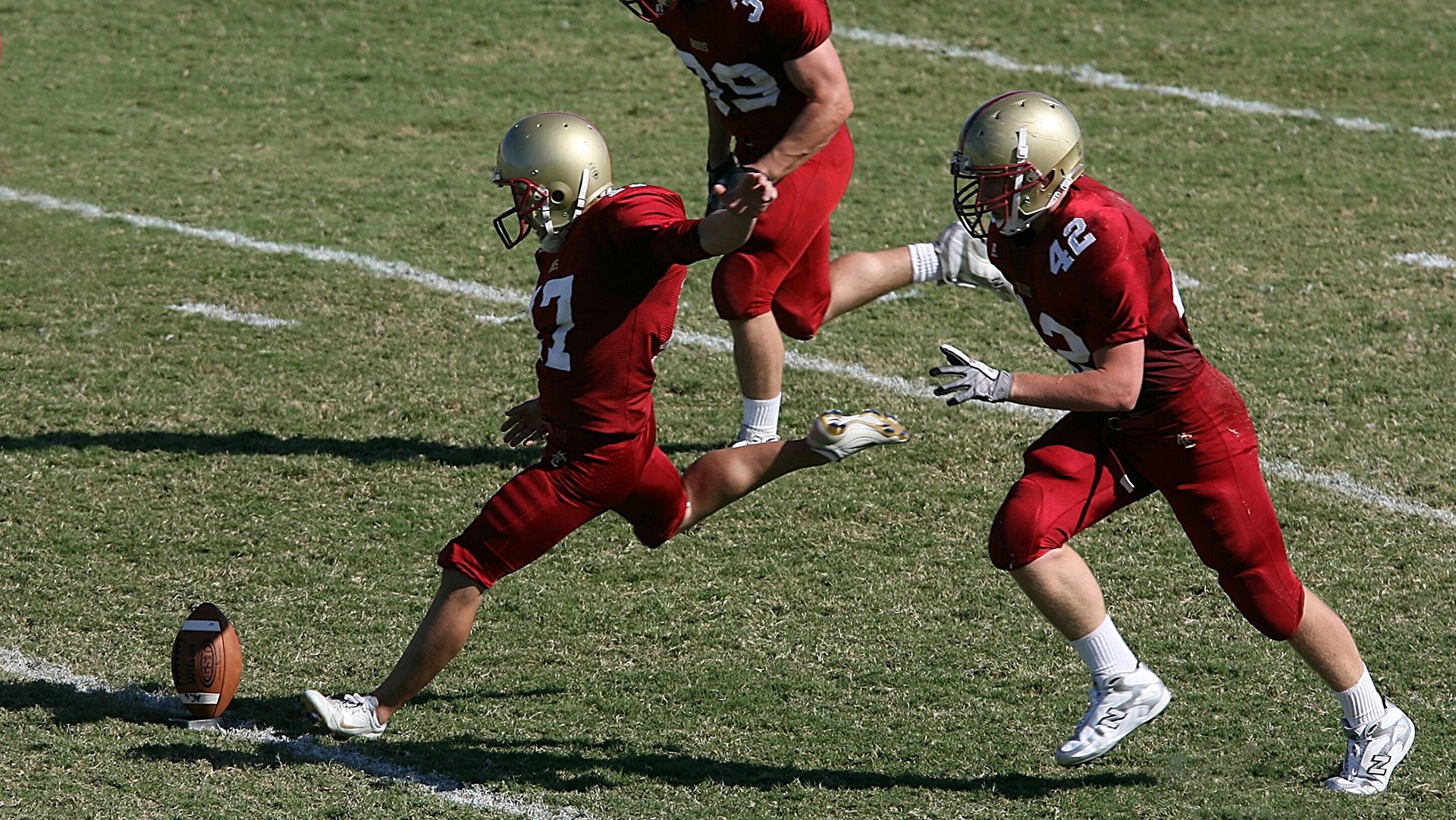 《英雄联盟》官方集团宣布多个新合作项目,英雄联盟总部叫什么
